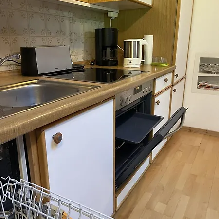 1 Am Auweg Διαμέρισμα *